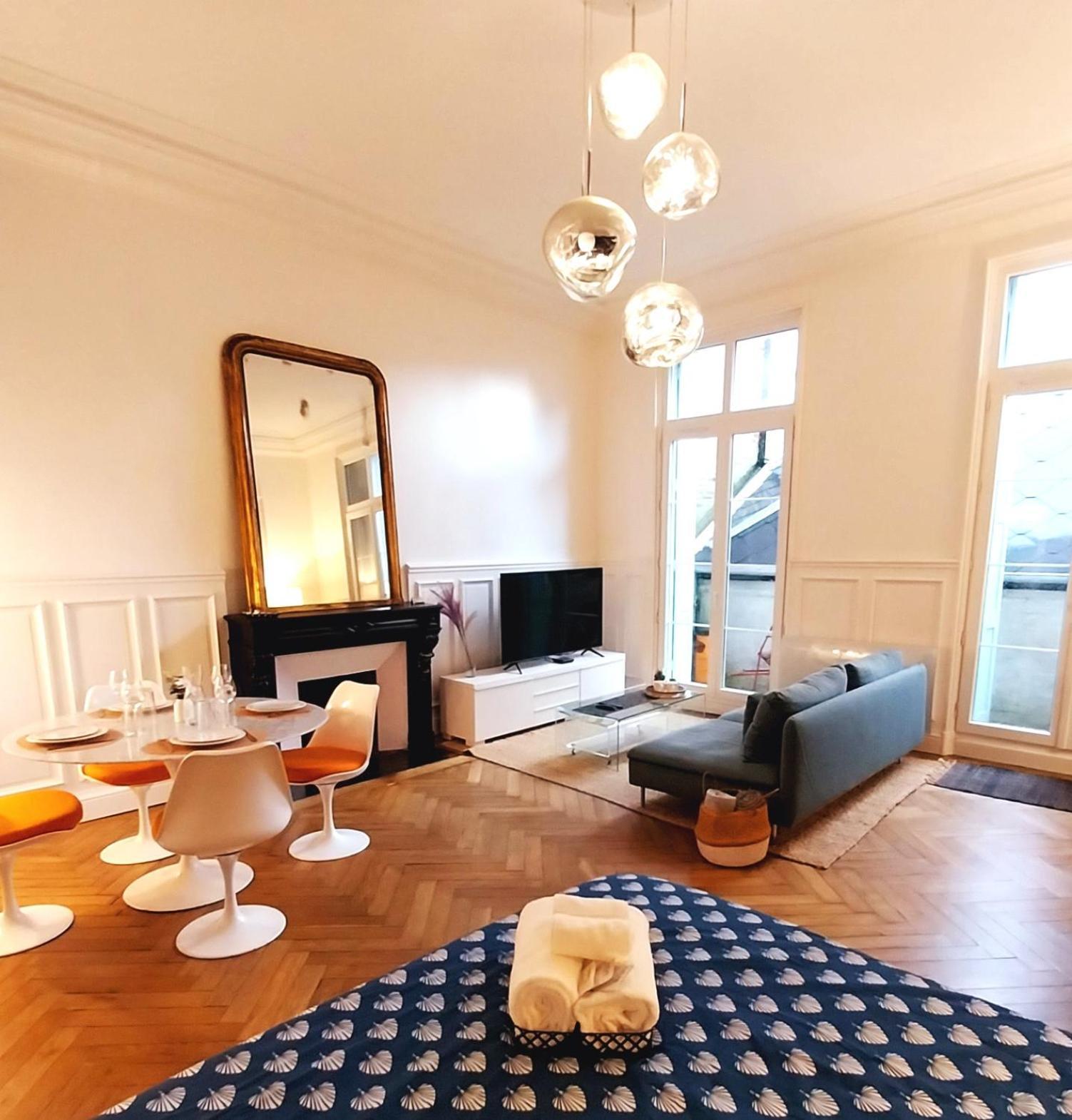 Le Carre Bleu - Confort - Centre-ville Apartment